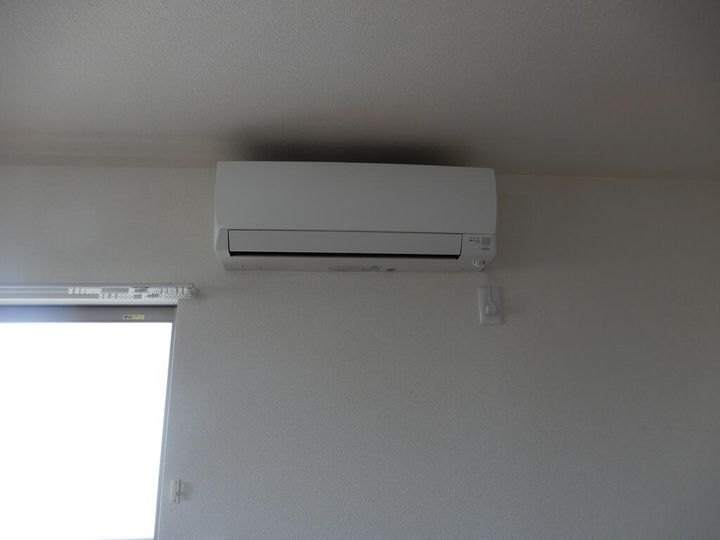 メインポートIIの内装