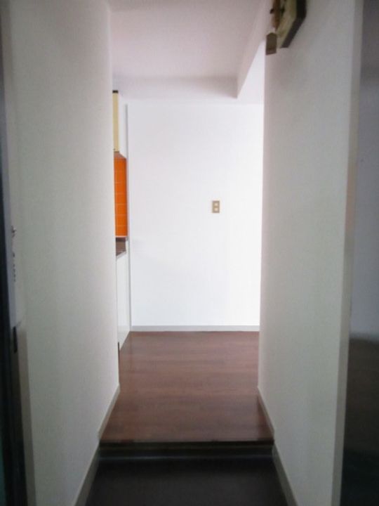 東京都中野区大和町1(マンション)の賃貸物件の玄関