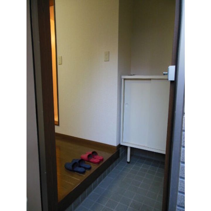 東京都墨田区東向島4(アパート)の賃貸物件の玄関