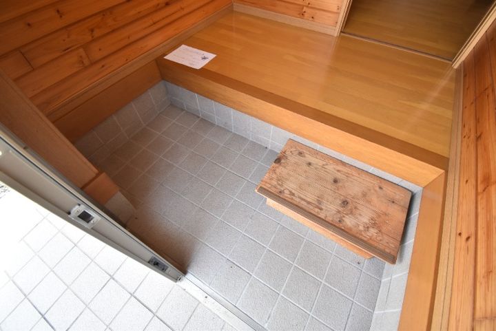 鹿児島県枕崎市桜山東町(一戸建)の賃貸物件の玄関