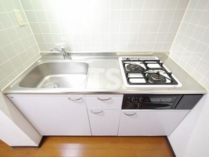 神奈川県横浜市神奈川区子安通1(マンション)の賃貸物件のキッチン