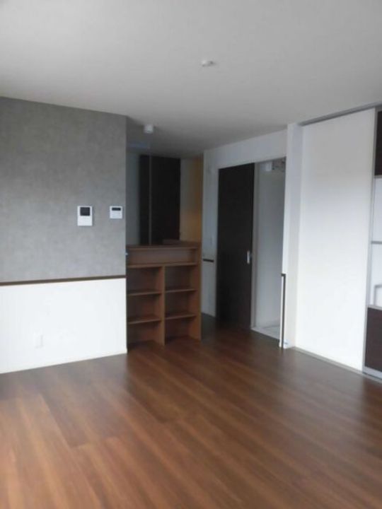 グランメゾンの居間