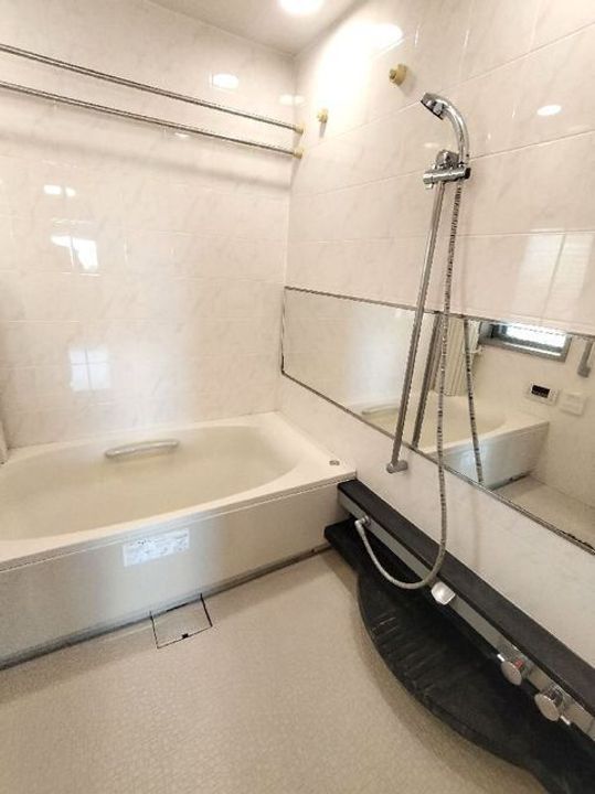 ザ・岡本プレミアムの風呂