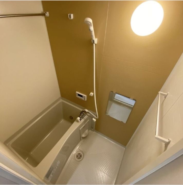 MELDIA上溝IIIの風呂