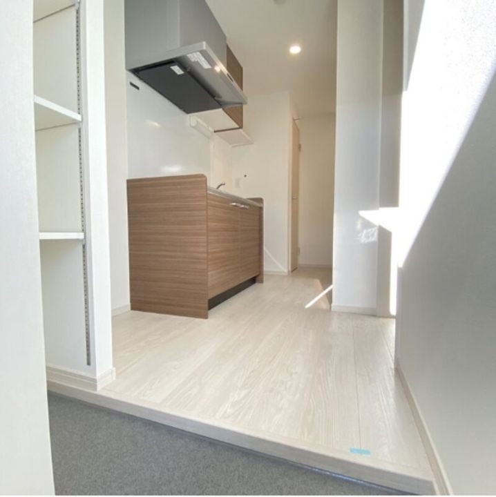 MELDIA上溝IIIの玄関