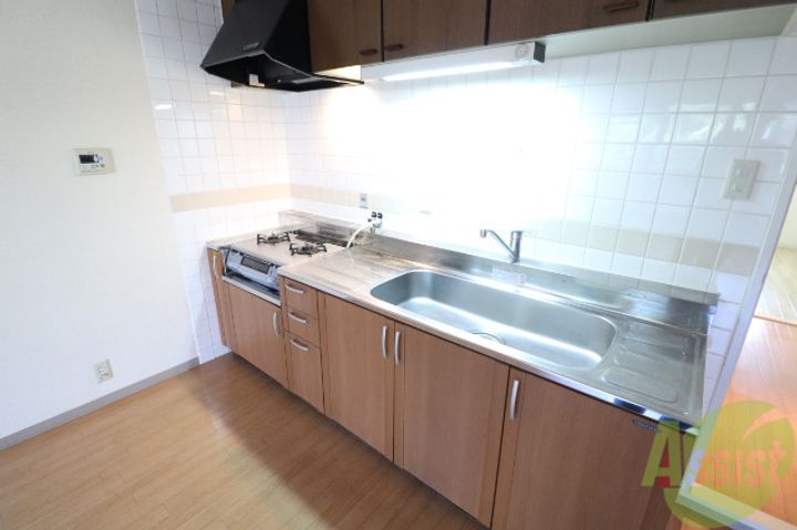 アーバンライフ本山中町のキッチン