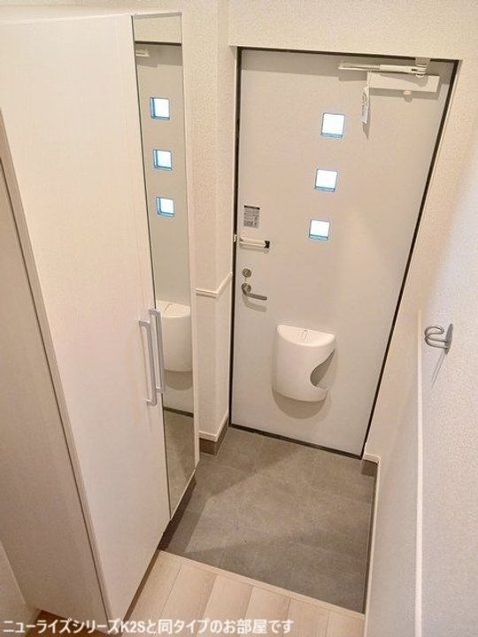 滋賀県彦根市古沢町(アパート)の賃貸物件の玄関