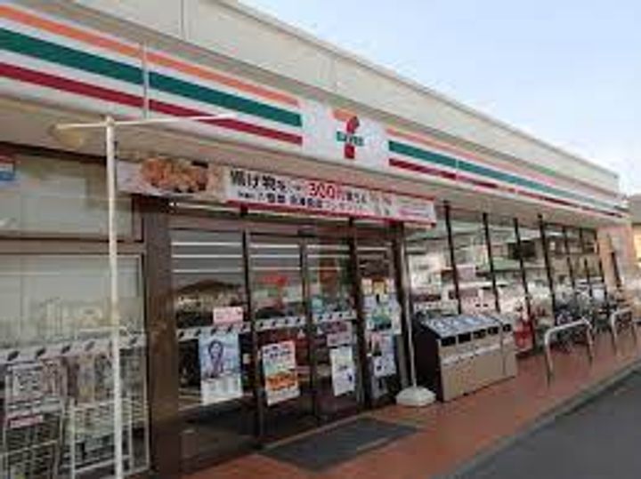 コリーヌの周辺