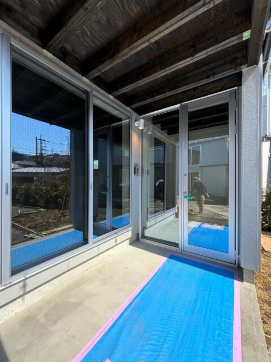 神奈川県川崎市麻生区上麻生4(一戸建)の賃貸物件の玄関