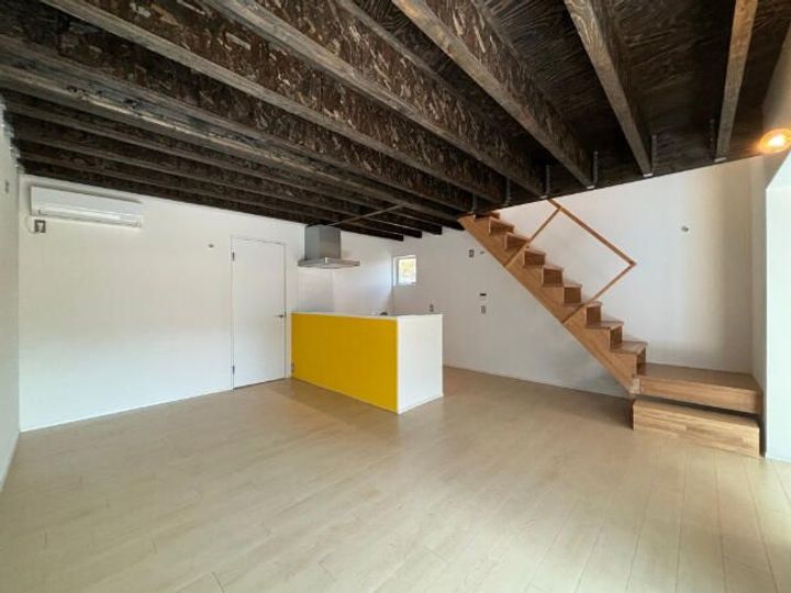 神奈川県川崎市麻生区上麻生4(一戸建)の賃貸物件の居間