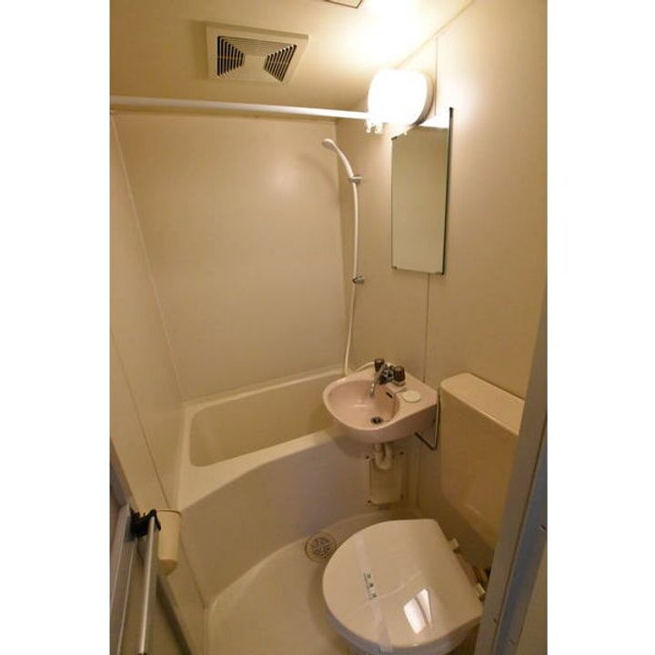 北海道札幌市中央区大通西15(マンション)の賃貸物件の風呂