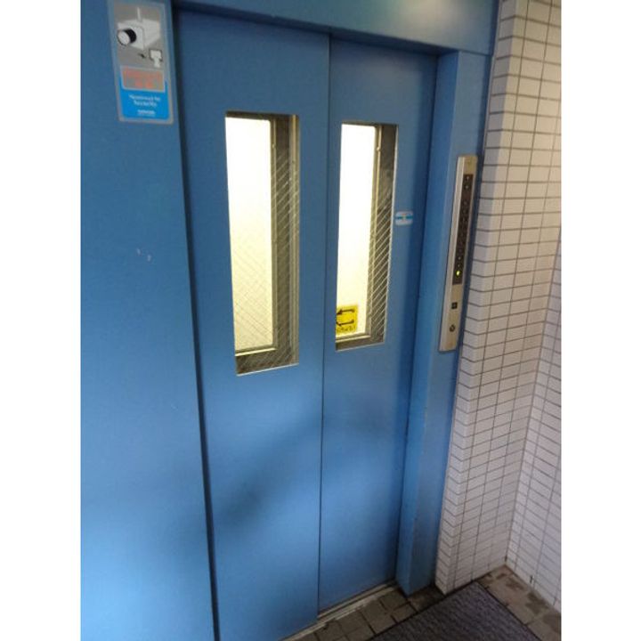 北海道札幌市中央区大通西15(マンション)の賃貸物件の地図