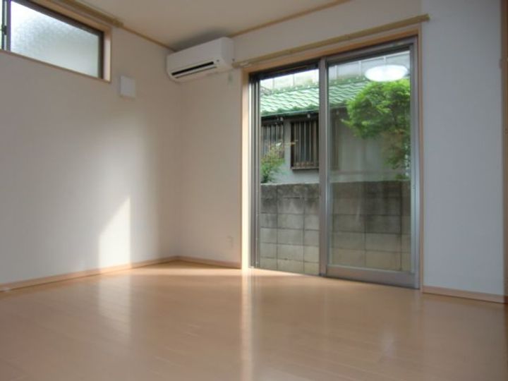 コーポウォッセ1の居間