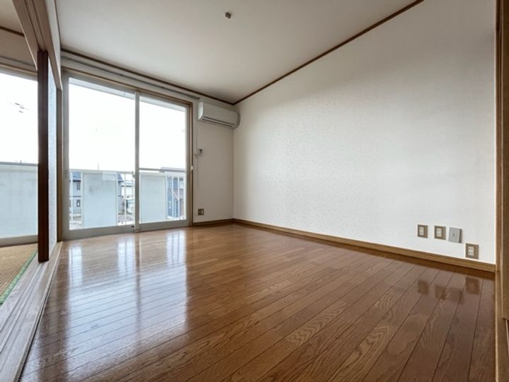 クレシードMKの居間