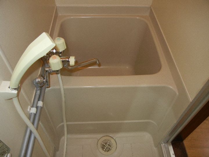 フローレンスミキA館の風呂