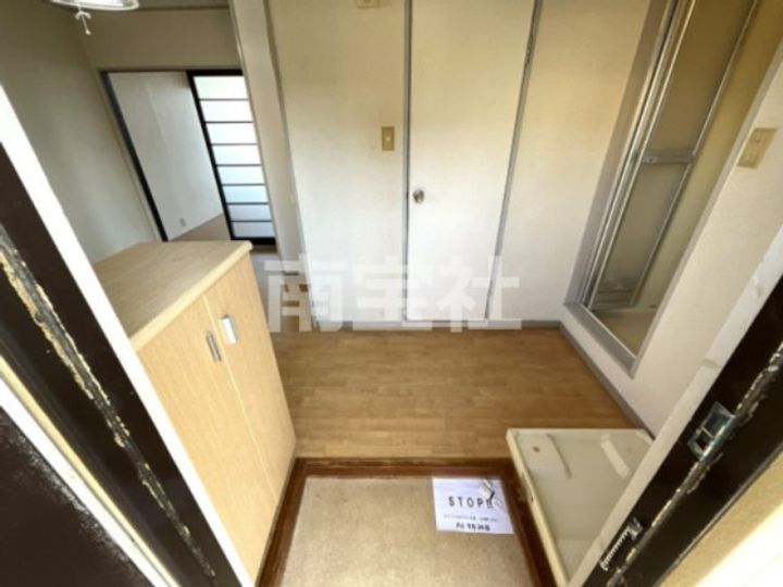 エンジェルハイツ桜苑の玄関