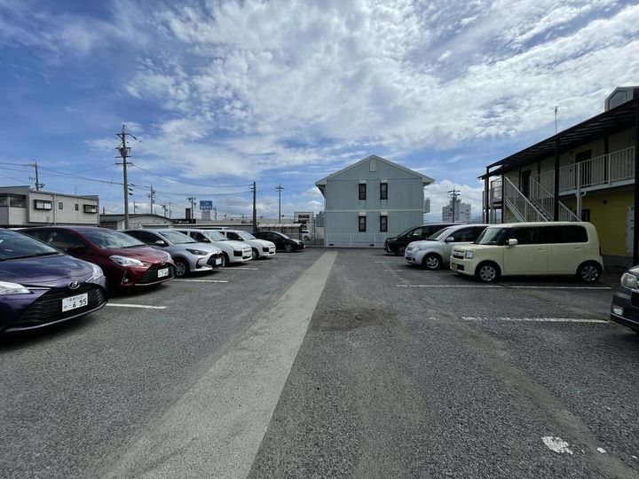 メゾンレシア東和田の地図