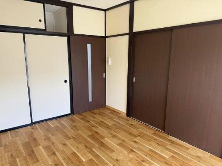 コーポ大山の居間