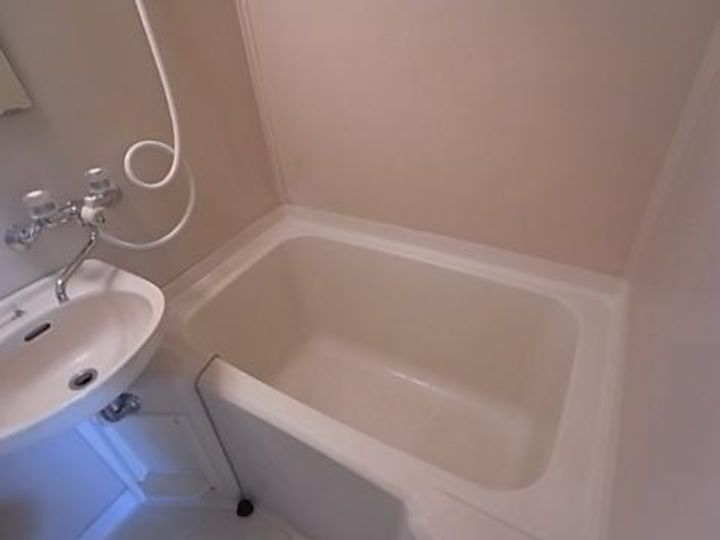 ロードサイドサガの風呂