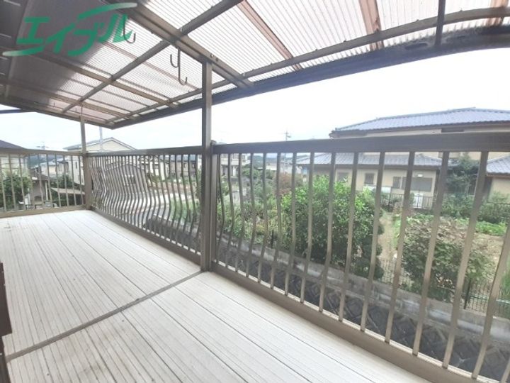 三重県名張市つつじが丘北2番町(一戸建)の賃貸物件の内装