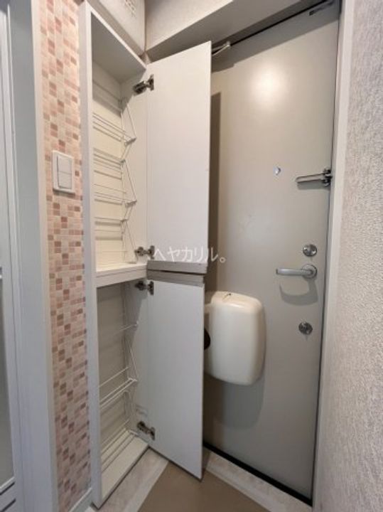 神奈川県川崎市川崎区桜本1(アパート)の賃貸物件の玄関