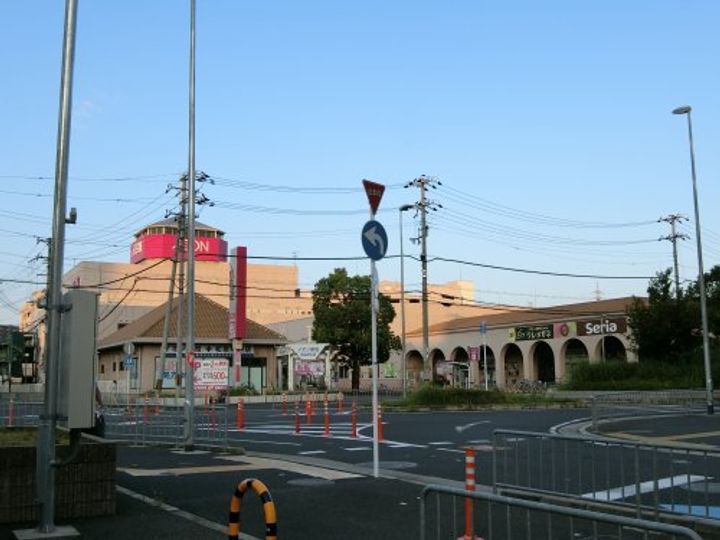 ユウパレス穴田の周辺