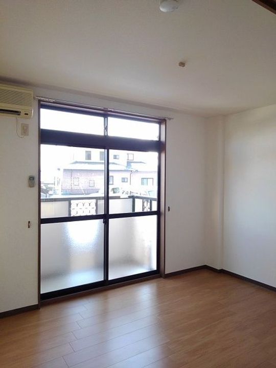 福島県福島市町庭坂字新町(アパート)の賃貸物件の居間