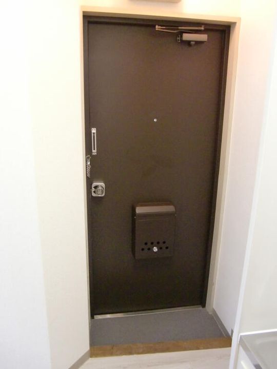 リバティハウスの玄関