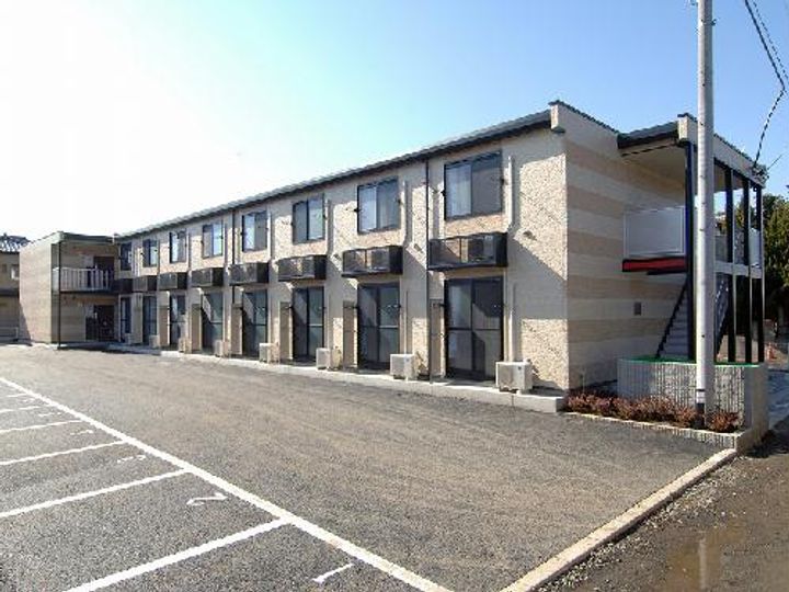 レオパレスエーデルハイムの外観