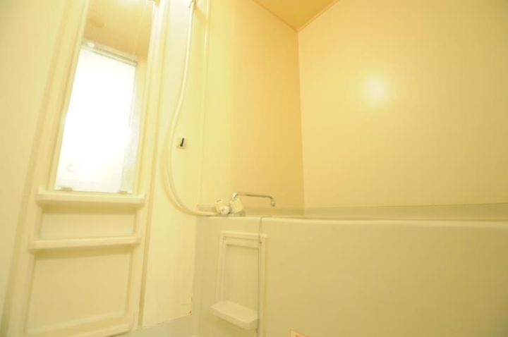 パレ・ドール萩原の風呂