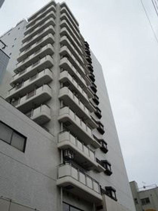 上野ロイヤルハイツの外観