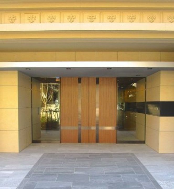 東京都文京区湯島2(マンション)の賃貸物件の地図