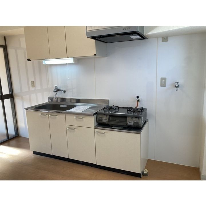 ブルーベイhonjo3のキッチン