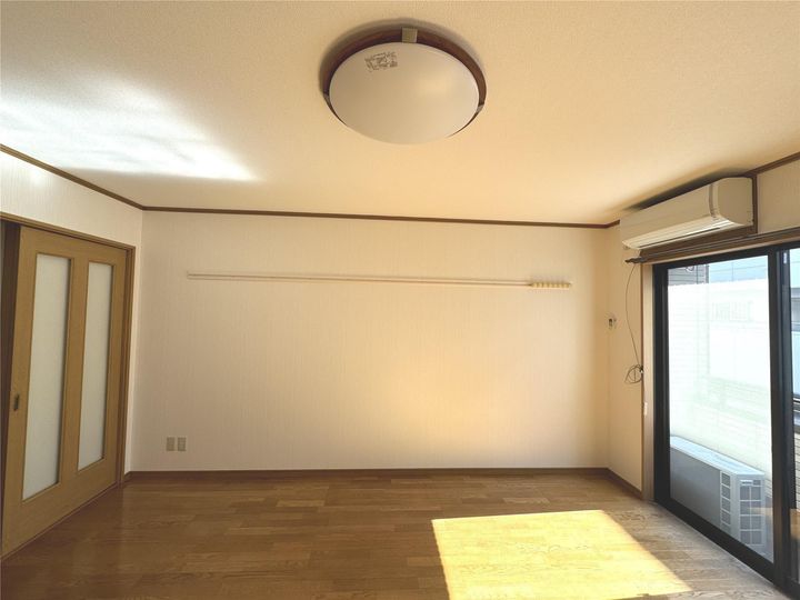 パロスおじまの内装