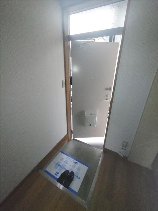 パロスおじまの玄関