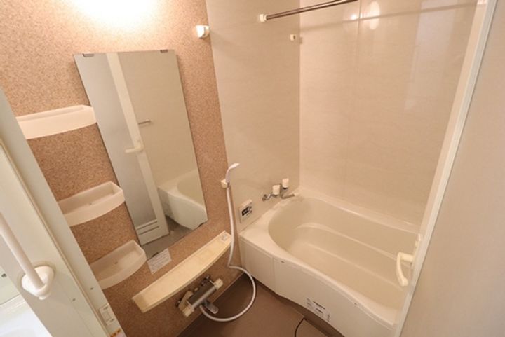 エスペランスモネの風呂