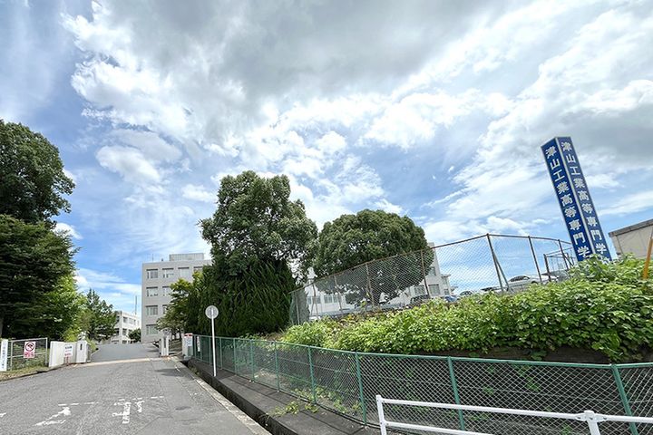 シャトー衆楽の周辺