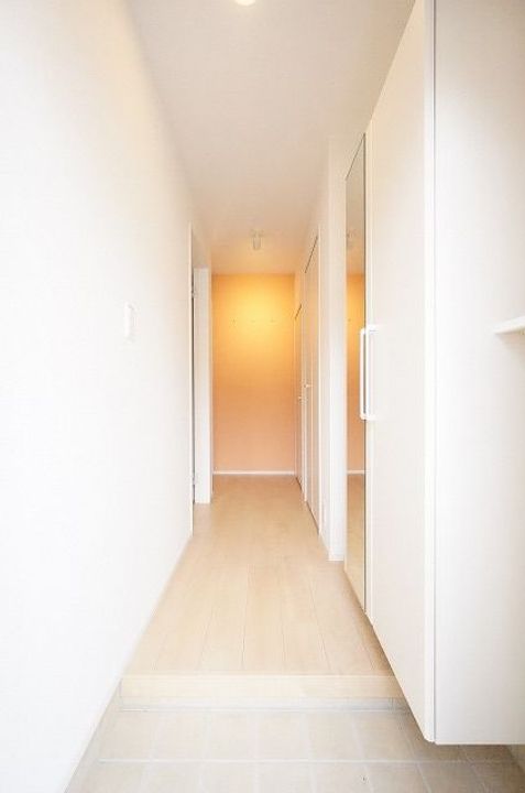 福島県本宮市本宮字坊屋敷(アパート)の賃貸物件の玄関