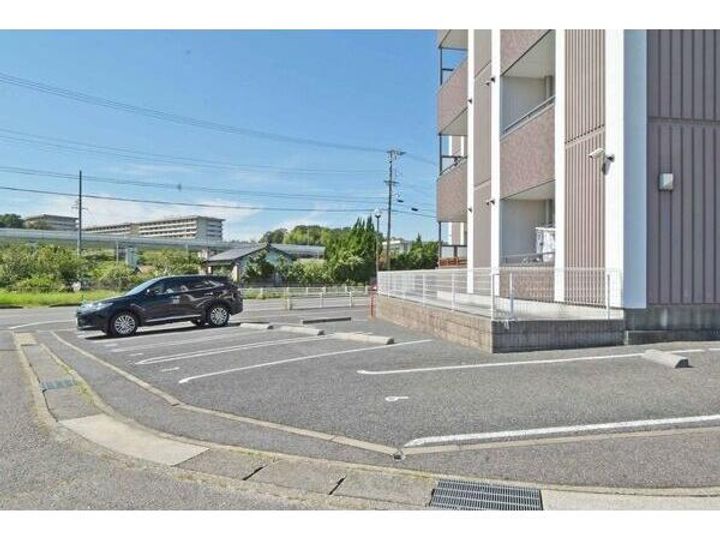 愛知県日進市北新町殿ケ池上(マンション)の賃貸物件の地図