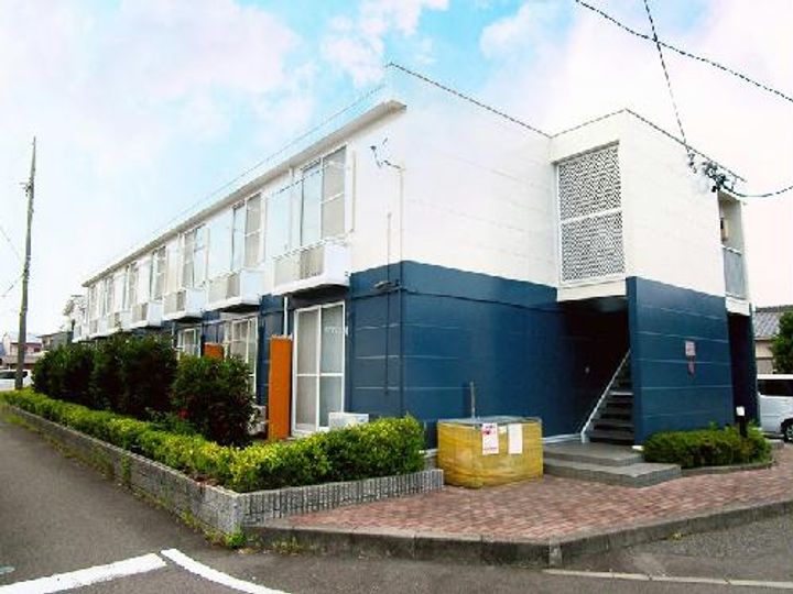 レオパレスシャインの外観