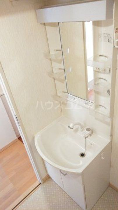 メセナ見川の内装