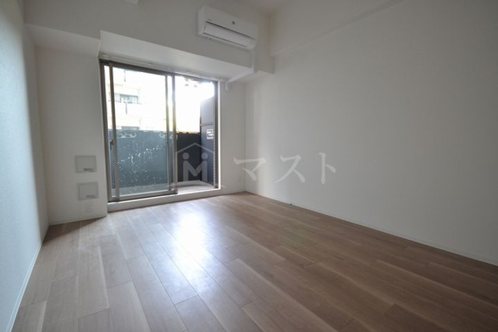 エスリード阿波座ラグジェの居間