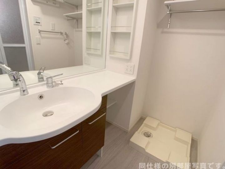 サン・メゾン小山中央の内装