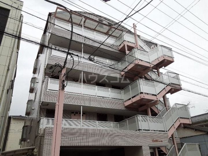 セントラルビル綾瀬の外観