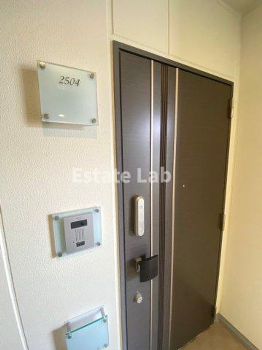 ライオンズタワー神戸・旧居留地の玄関