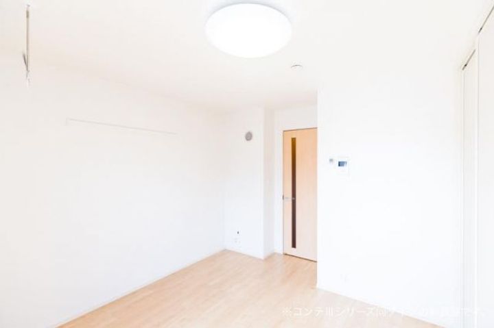 ファルファーラの居間