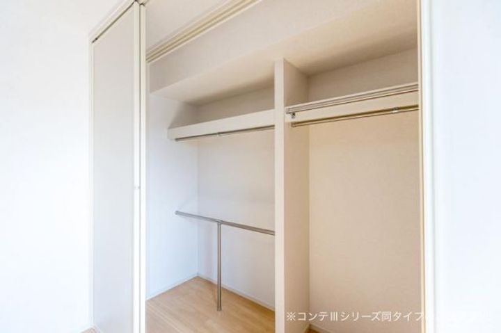 ファルファーラの内装