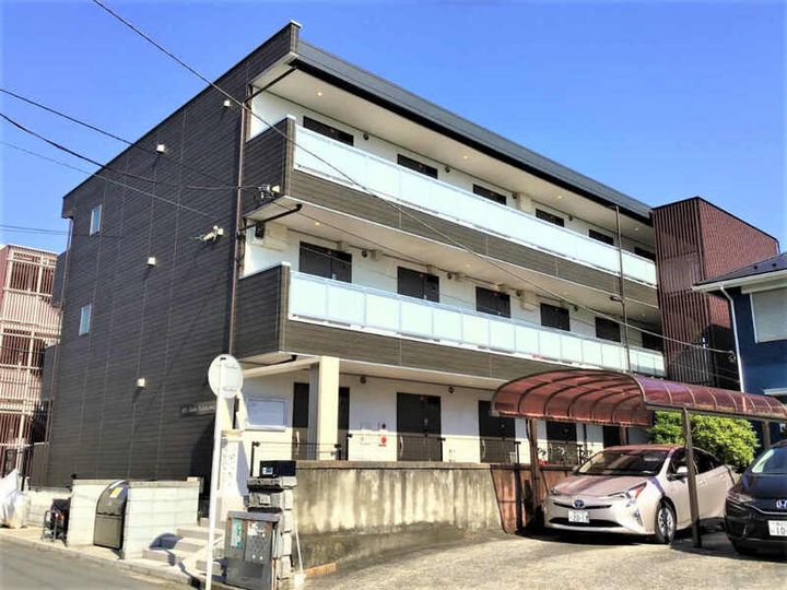 エムズステート金沢八景の外観