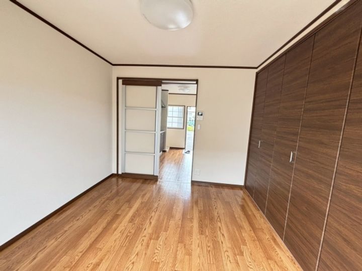 レジデンスみやま E棟の居間