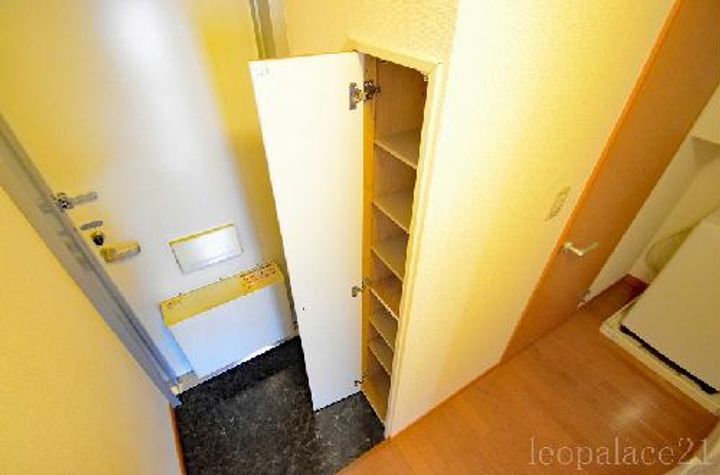 レオパレスアルコバレーノの内装